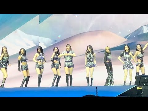 230610 TWICE - SET ME FREE + I CAN’T STOP ME - READY TO BE TOUR LA FANCAM