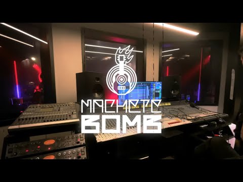 MACHETE BOMB - Rastejando em Pé... 2