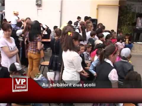 Au sărbătorit ziua şcolii
