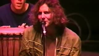 Download lagu Pearl Jam - Daughter [Bridge School Benefit] (October 02, 1994) mp3