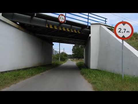 Łomnica (Opolskie) - 9 - ul. Dzierżona do Skrzyżowania Łomnica, Wędzina, Sieraków Śląsk w Łomnicy