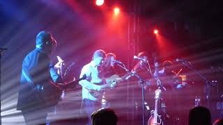 Travelin McCourys "Loser"