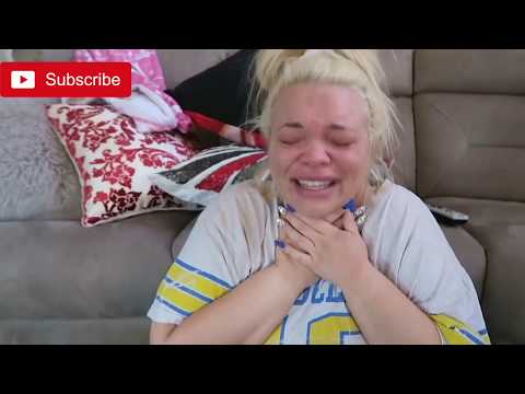 Laura lee copying Trisha paytas !!! gurl are you for real ?????