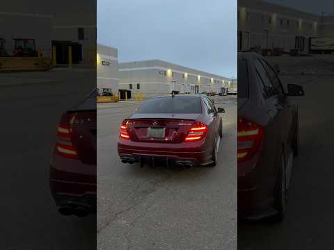 MERCEDES C63 W204 AMG INSANE EXHAUST SOUND