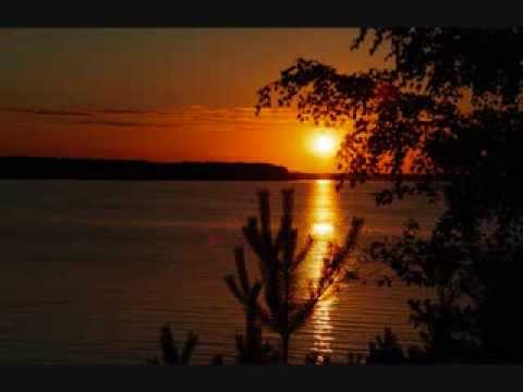 Lina iš grupės  VIDURNAKTIS - Paslaptinga sala.