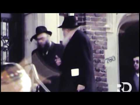 NEW! The Rebbe Sees Off The Matzah Shipment To Israel | Vov Nissan, 5744