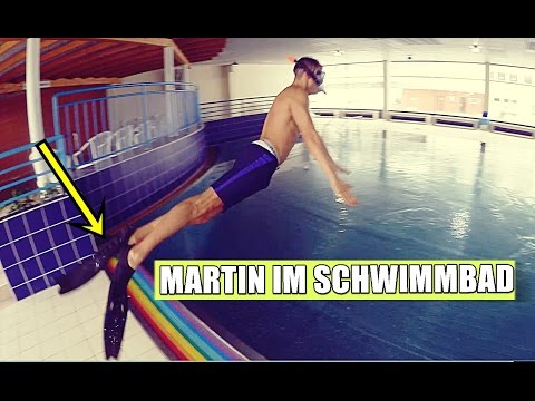 MARTIN IN THE SWIMMING POOL!!! | Ksfreakwhatelse