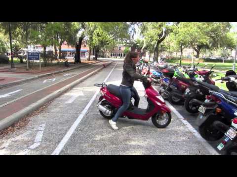 download lagu mp3 mp4 Vespa Parking Tips, download lagu Vespa Parking Tips gratis, unduh video klip Vespa Parking Tips