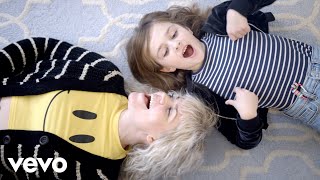 Alicia Walter – “Reach for the Stars”