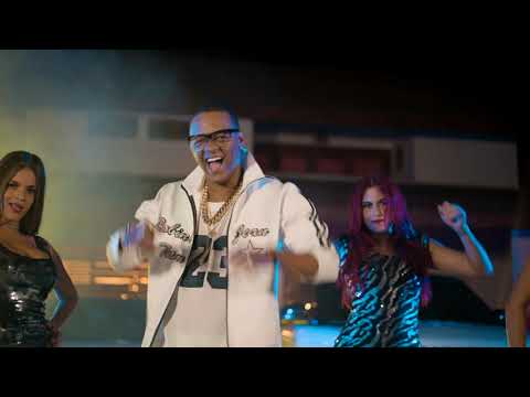 Secreto El Famoso Biberon  FT. Musicologo The Libro & Lapiz Conciente  - FuFu Papa (Video Oficial)