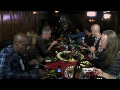 Remembering Tom 'T-Bone' Wolk -- Memorial Dinner [Live from Daryl's House #30-13]