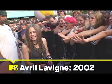 Avril Lavigne: A Day in a Life in 2002 | MTV Prelude 🛹