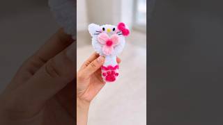How To Make a Cute Kitty Fan With Pipe Cleaners | Pipe Cleaner Hello Kitty Tutorial Fuzzy twist