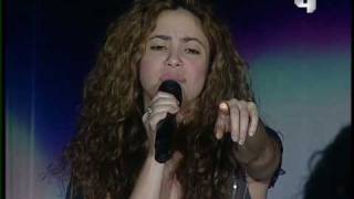 Shakira - 04 Illegal (Oral Fixation Tour  Dubai)