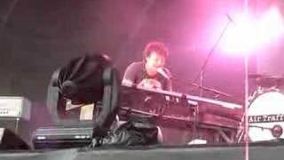 Air Traffic - Empty Space