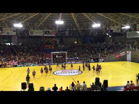 Helgas & Hagares Cheerleading C7   UFPR    Engenharíadas Paranaense 2014