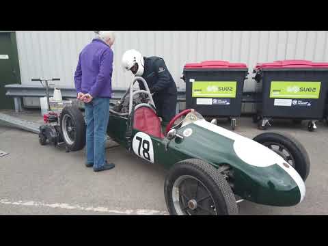 Oulton Park VSCC - Starting up the 500cc Formula 3 Cars