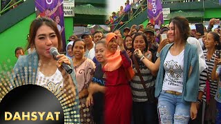 Download lagu Via Vallen Menggoyang Pasar Anyar 'Selingkuh' [Dahsyat] [1 Juni 2016] mp3