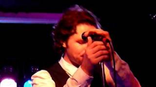 MJ singing &quot;The Heart Is Weak&quot; in Sacramento at the Michael Johns/Brooke White Tour!!