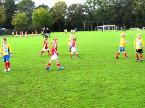 DVS F8 - Unitas'59 F18 (08-10-2011)