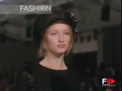 "Chanel" Autumn Winter 2003 2004 Paris 4 of 5 Pret a Porter Woman by FashionChannel