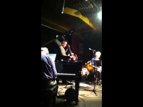 Dave Cliff with Alec Dankworth (bass) & John Critchenson