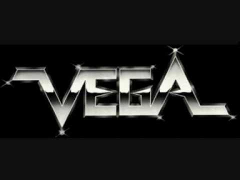 Vega Feat. Dj Vivo - אפשר להתאהב ♫ (Club Mix)