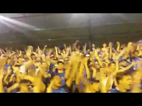 Torcida do Tubarão na Vila!