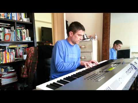 Old Yamaha Motif 8 ( piano sound )