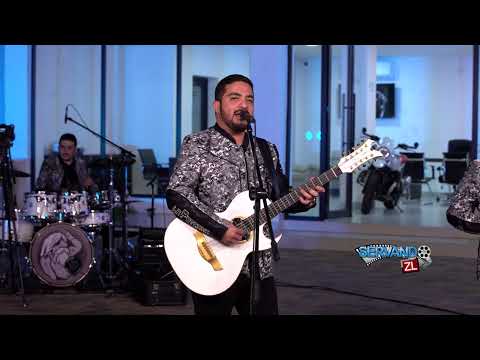 Grupo Comnbate - No Esta Facil (En Vivo 2023)