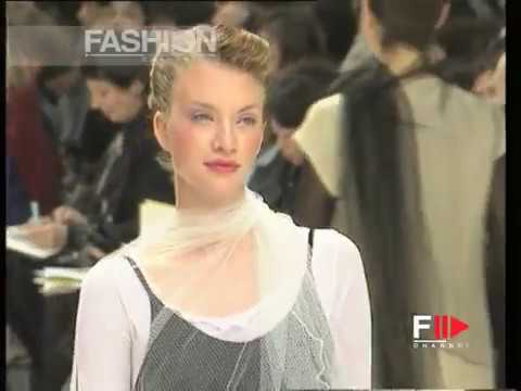 "Kenzo" Spring Summer 1995 Paris 3 of 5 pret a porter woman by FashionChannel