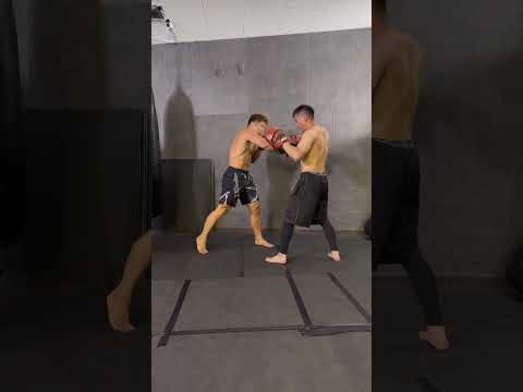 初心者向け格闘技教室コンビネーションは最後で決めよう！#格闘技 #mma #kickboxing #muaythai #workout #筋トレ #fitness #fight #ブレイキングダウン