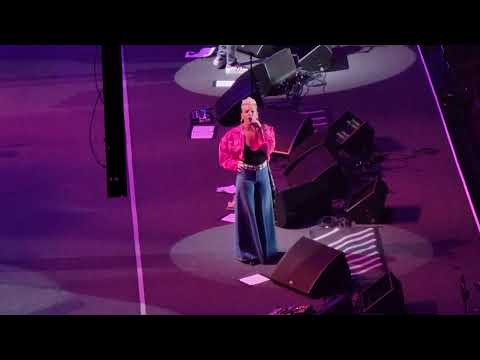 Queen, Foo Fighters, and Pink - Somebody To Love (Live) LA Forum 9-27-22