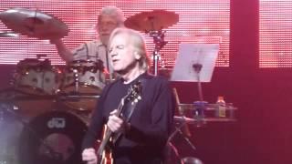 &quot;I Know You&#39;re Out There Somewhere&quot; The Moody Blues@American Music Lancaster, PA 3/12/14