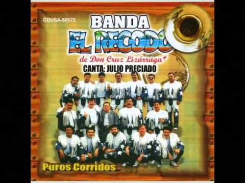 Banda El Recodo "Con la tierra Encima"