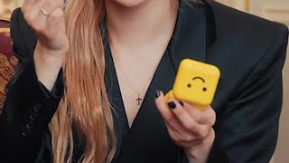 Download lagu Blackpink's Rosé Carries Her Pimple Patches Everywhere mp3