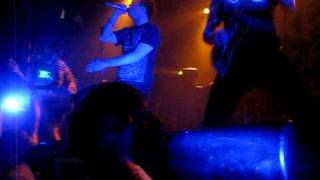 Silverstein- Born Dead @HOB Anaheim