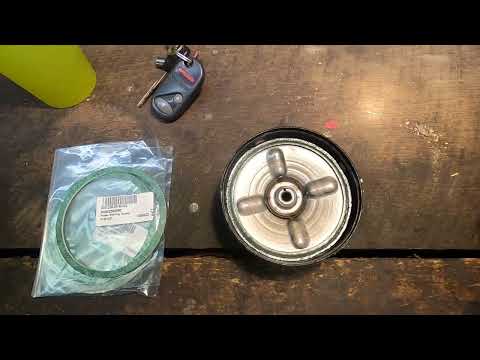 1972 Mercedes Benz 280SE 4.5 Power Steering Pump Lid Gasket Replacement
