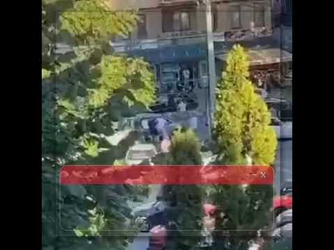 Theret me thikë një tifoz i Levskit në Shkup