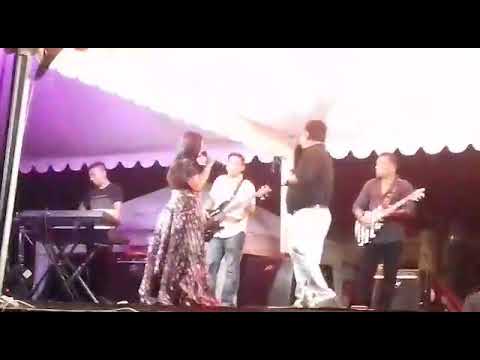 Edy Herlambang Feat Juwita Bahar - Cuma Kamu - Tanya Management -  joosss    Muna sultra 28 Des 2017