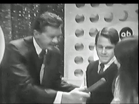 American Bandstand 1966 – Spotlight Dance- You Wouldn’t Listen, The Ides of March