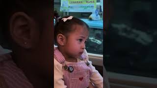 Download lagu LILY SHOW KAROKEAN IN A CAR IS SO CLEVER #yourneedsind #ranaimamalika #raffinagita1717 mp3