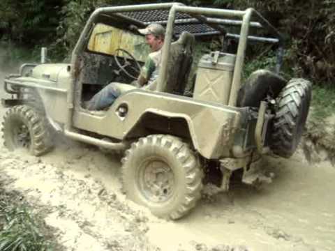JEEP CLUBE AMAZONA - 2010-10-30  - Trilha da Putinga - Rio dos Cedros