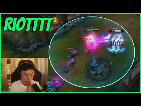 Faker Feels The Pain Of AP Kai'Sa