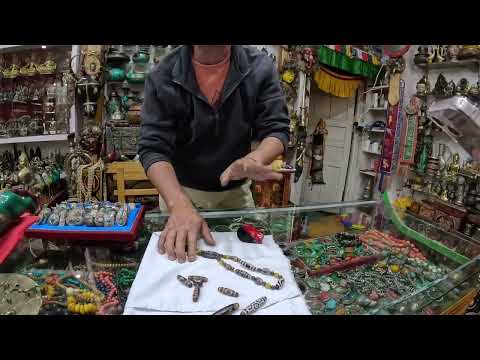 What is Dzi beads? and why Dzi beads so expensive?