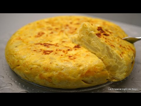 Tortilla de Patatas Con Cebolla. Receta de Tortilla Española con trucos