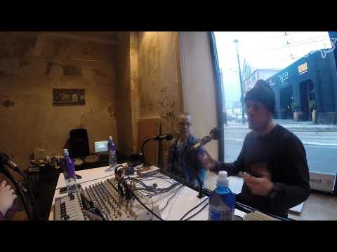 Mali Vuk i Žuti @ My People Show (1 deo)