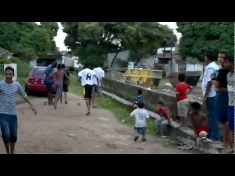 O JOGO DE LÉO DA LAGOA ,MC TROIA E NEGO MAX NA FRENTE DO STUDIO COM DANY BALA