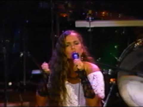 A Tribute to Bill Graham - Nicolette Larson - You Send Me - 9/29/1984 - Marin Civic Auditorium