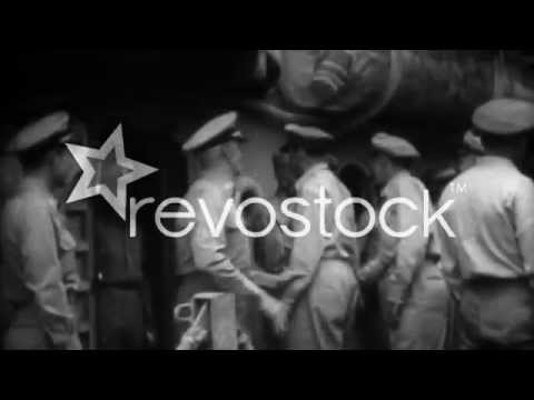 WW2   General Douglas MacArthur Arrives For Japanese Surrender